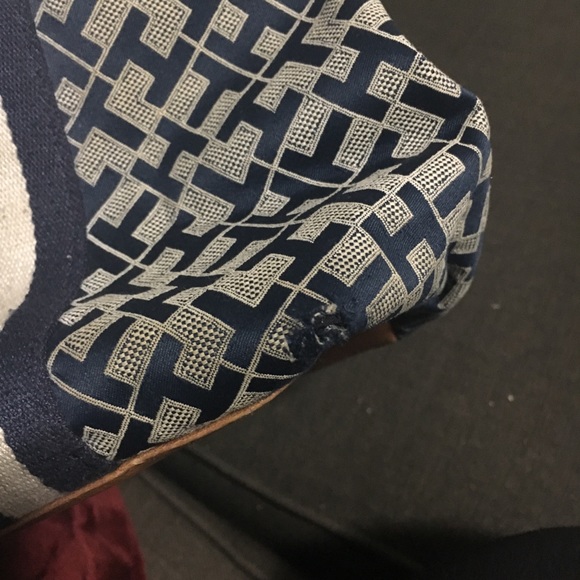 • vintage t.hilfiger classic tote • - Picture 5 of 8